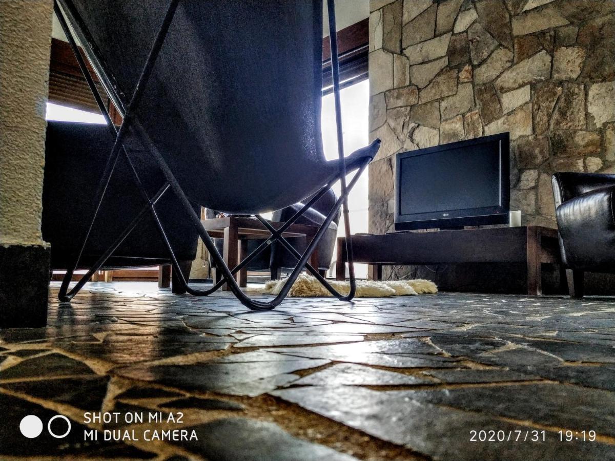 Holiday Home Haustor With Skadar Lake View 波德戈里察 外观 照片