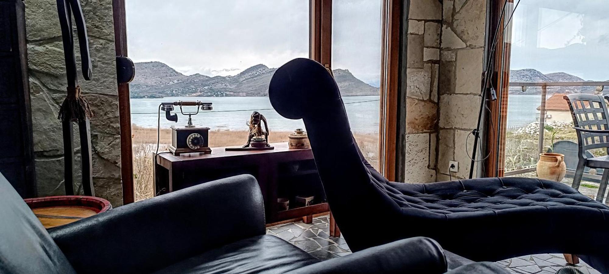 Holiday Home Haustor With Skadar Lake View 波德戈里察 外观 照片